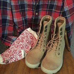 Roxy combat boots