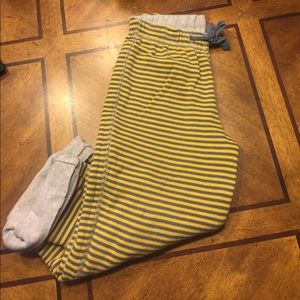 Mini Biden reversible sweatpants size 3/4