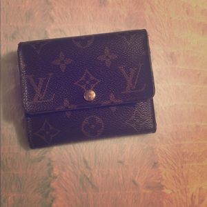 LV Wallet