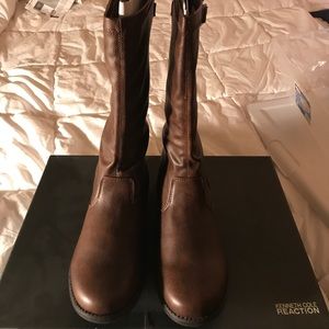 Kenneth Cole Reaction heart treat riding boots!