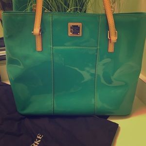 Dooney and Bourke Tote Bag