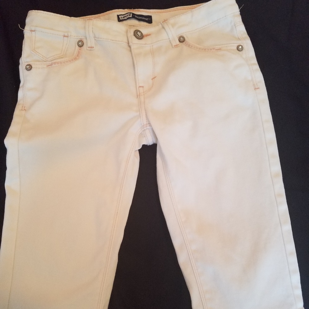 Girls - White Levis Capris