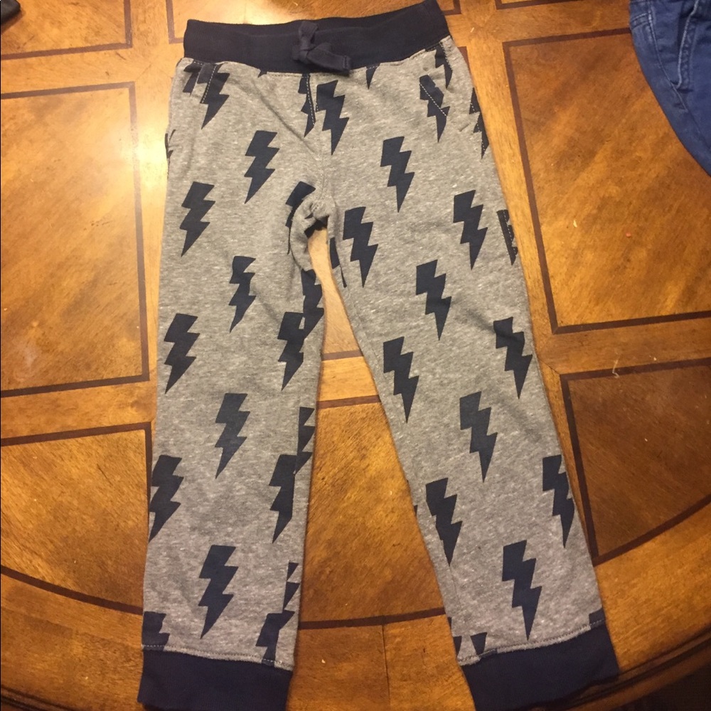 Gymboree size 4T adorable lightning bolt joggers