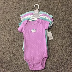 5 Pack bodysuits
