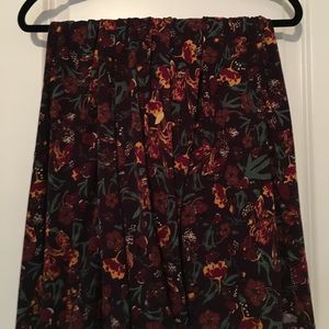 XS Madison Skirt with pockets
