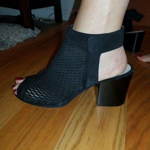 Vince Camuto Vince Camuto