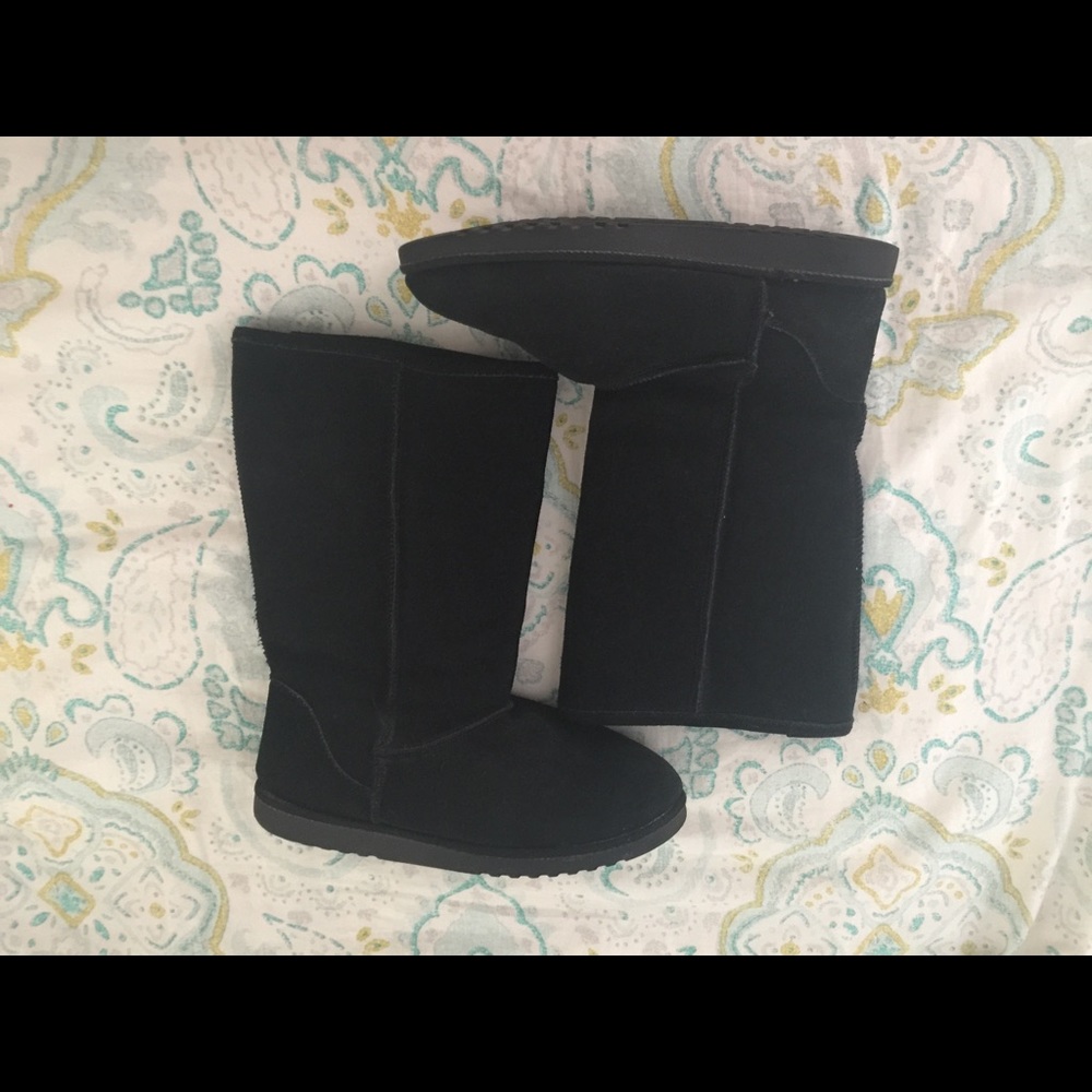 Target winter boots like Uggs