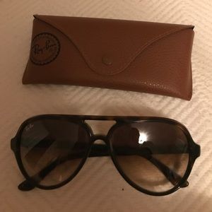 Ray Ban Aviators womens brown plastic frame & case Ray Ban Aviators womens brown plastic frame & case