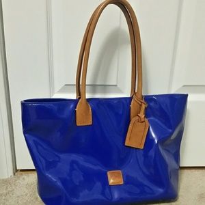 Dooney and Bourke patent leather tote bag Dooney and Bourke patent leather tote bag