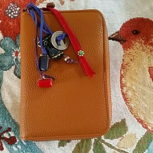 Bass women's wallet