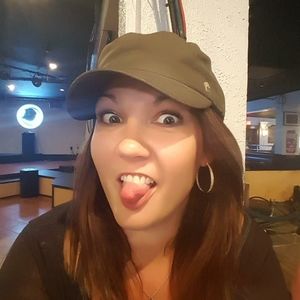 Meet your Posher, Krystal