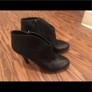 Jessica Simpson booties
