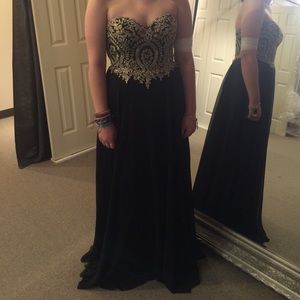 black and gold prom dress