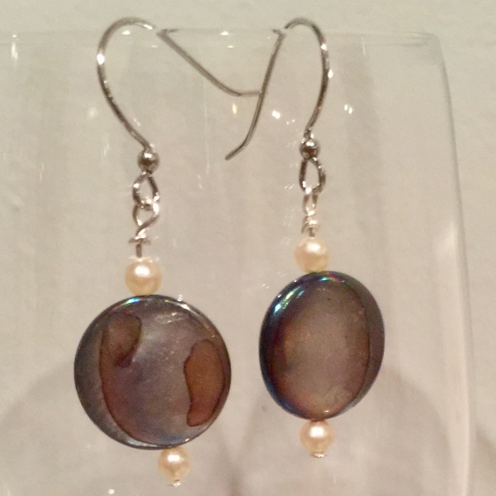 Mother of pearl earrings