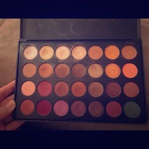 ORIGINAL Morphe x Jaclyn Hill favorites palette