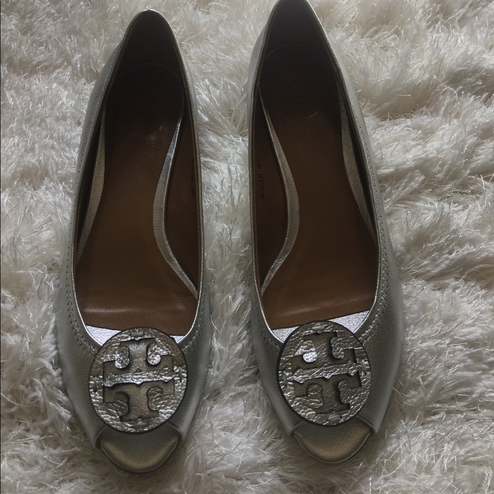 Tory Burch flats