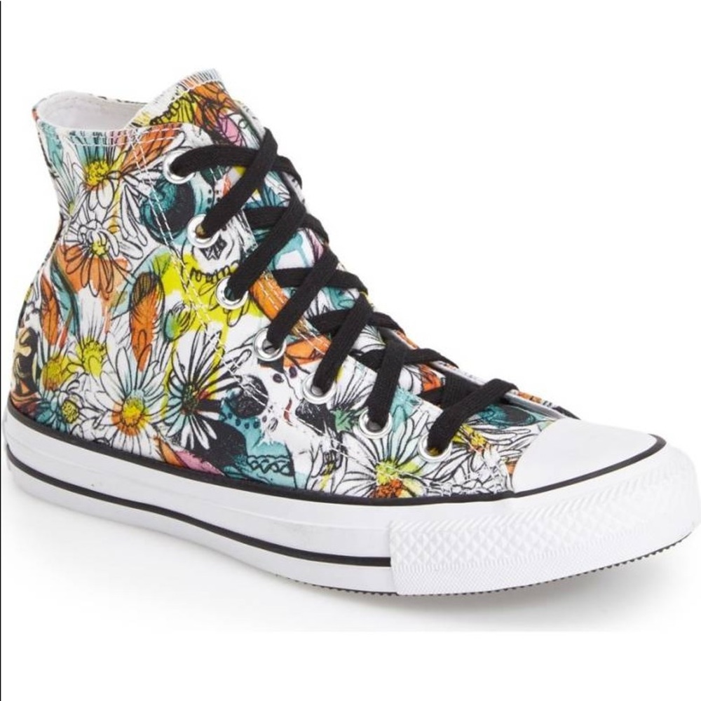 Converse Chuck Taylor. All star floral high top.
