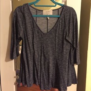 Anthropologie by Puella Blue Swing V Shirt Size M Anthropologie by Puella Blue Swing V Shirt Size M