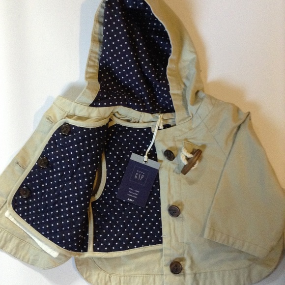 Gap Kids Tan 3-N-1 Tan Poncho Jacket Coat - Picture 2 of 2