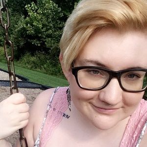 Meet your Posher, Stacy