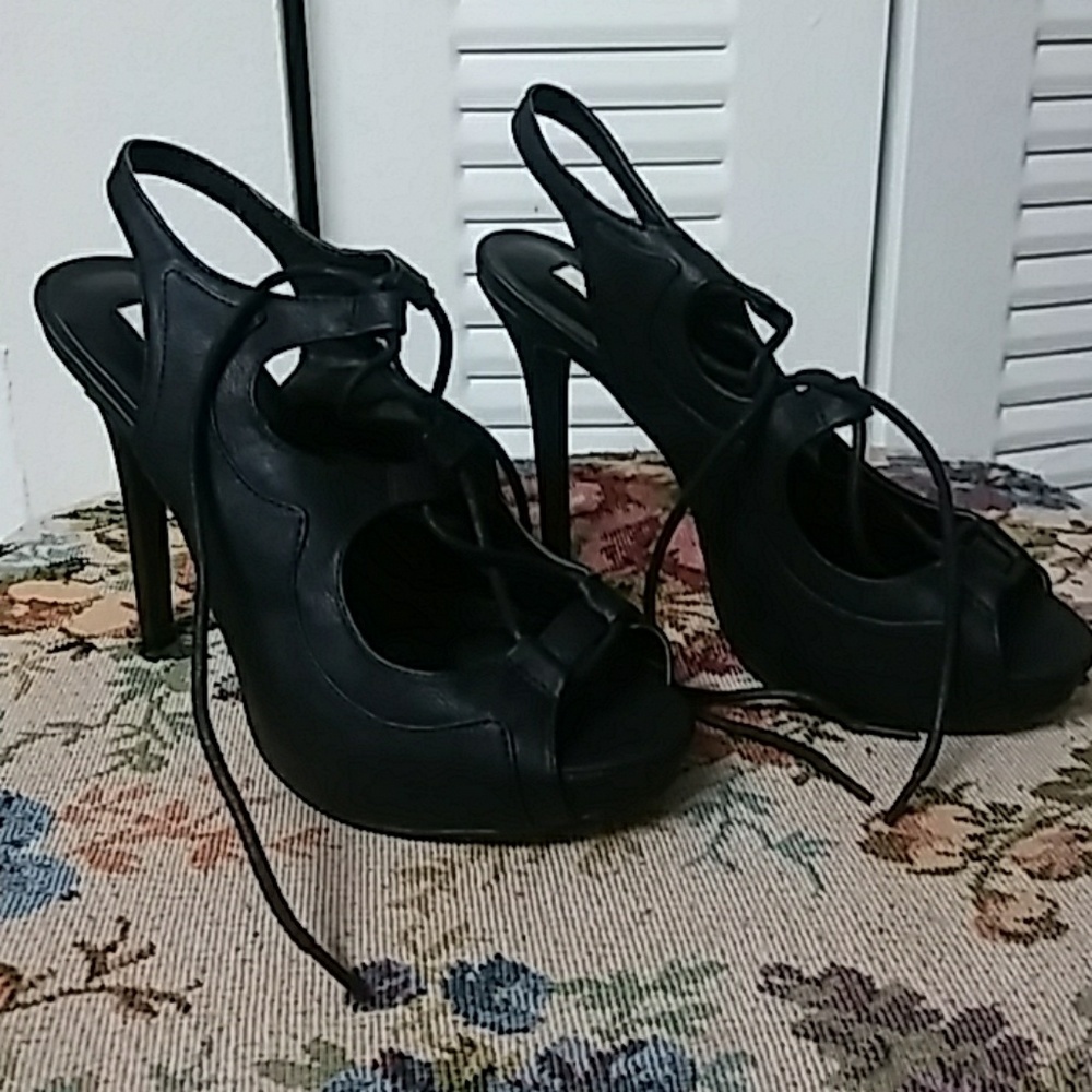 Vera Wang high heels