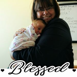 Meet your Posher, Hollie