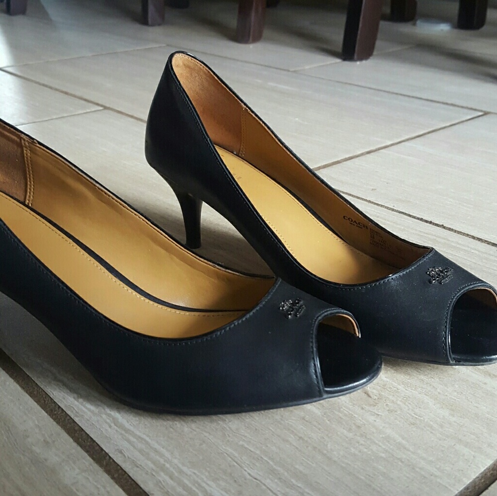 Coach pump shoes open toe 8.5