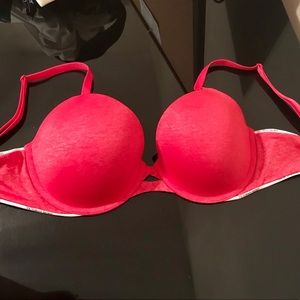 Victoria’s Secret Bra, 34D