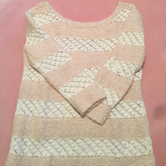 Urban Outfitters fluffy sweater - Picture 1 of 3