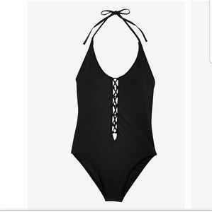 Express bathing suit👙