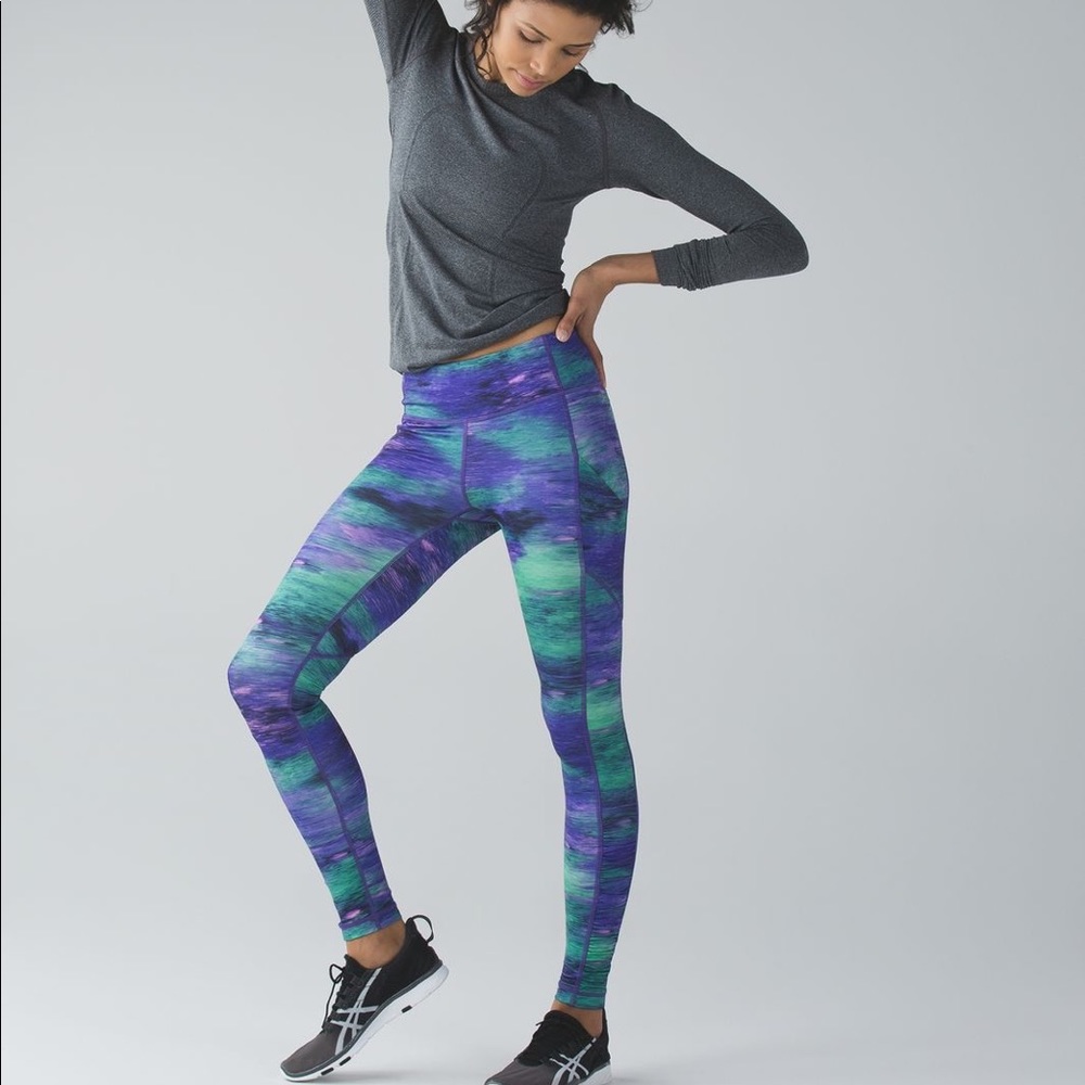 Rare lululemon Rio Nights speed tights!