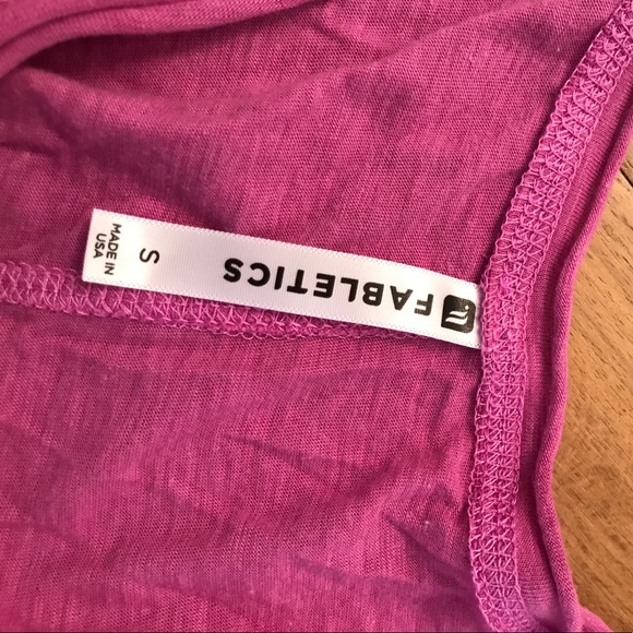 Workout top bundle - Picture 2 of 5