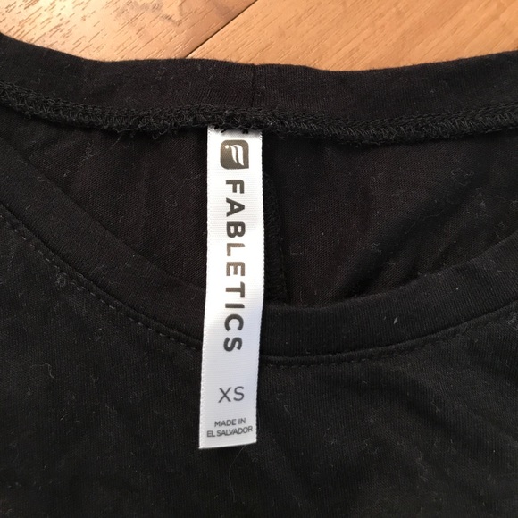 Workout top bundle - Picture 3 of 5