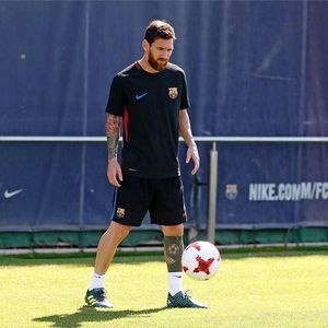 Meet your Posher, Dikembe