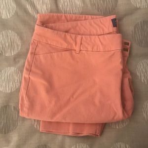 Old Navy Original Pixie Pant - Size 18