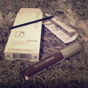 Wunder2 Wunderbrow 1 step brow gel Wunder2 Wunderbrow 1 step brow gel