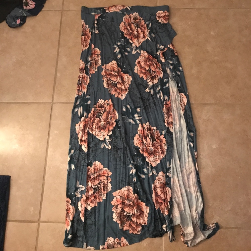 Charlotte Russe Floral Maxi Skirt