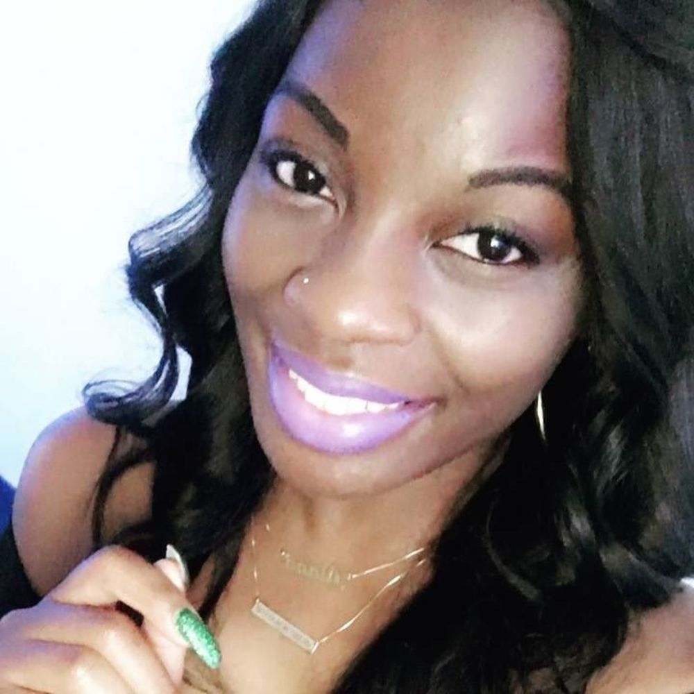 Meet your Posher, Diana