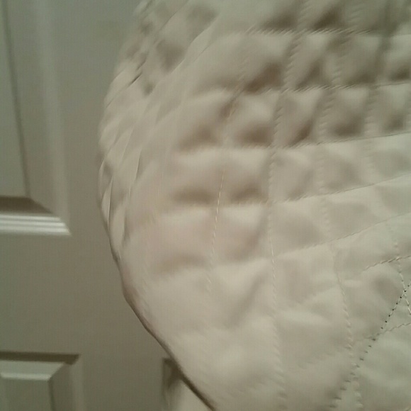 Coat - Picture 8 of 8