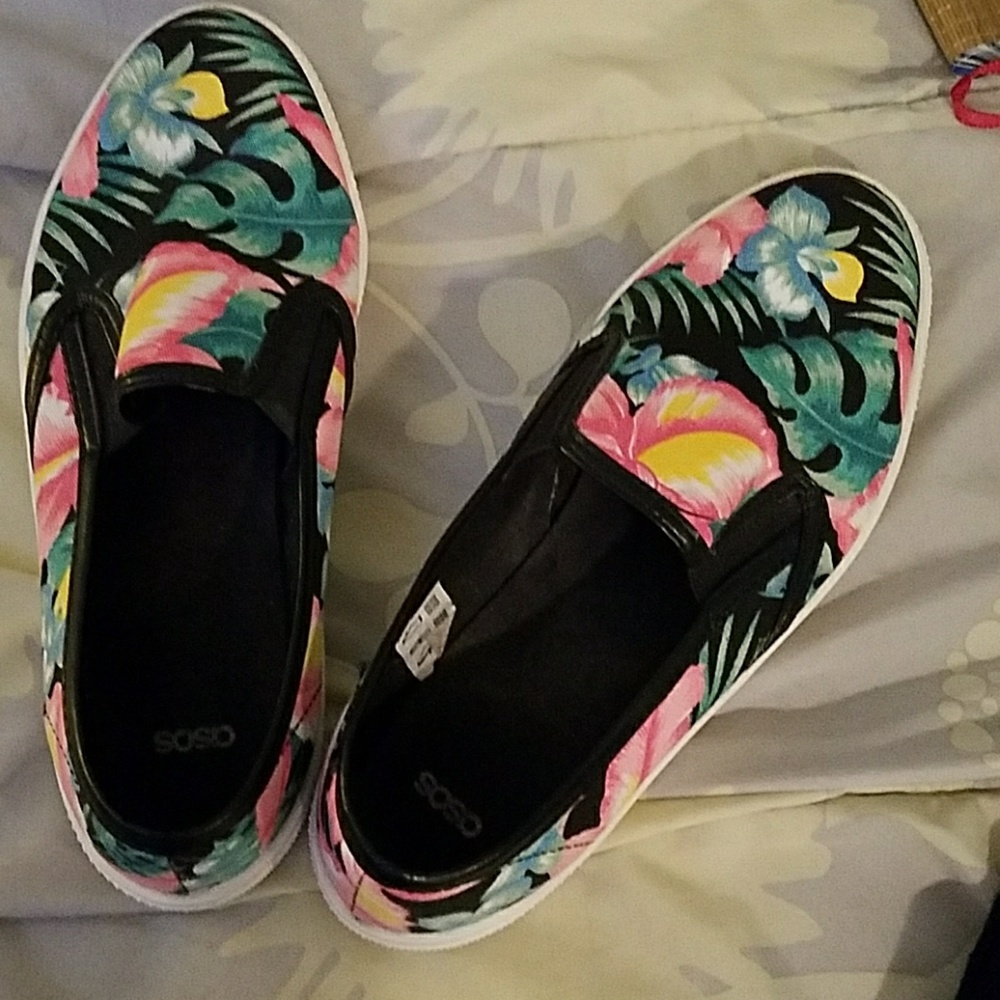 Osos slip-on floral print shoes