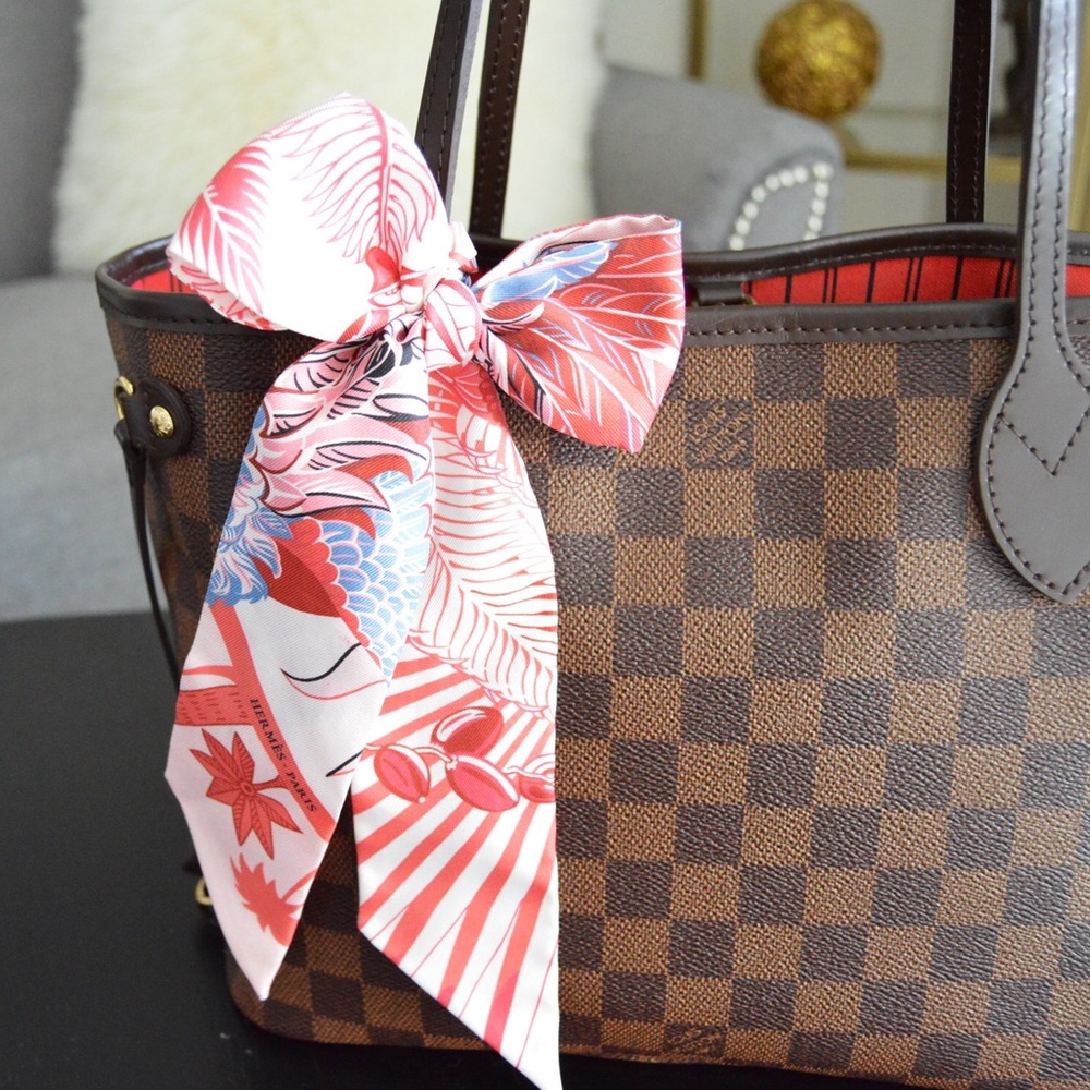 Hermès Peacock Silk Twilly