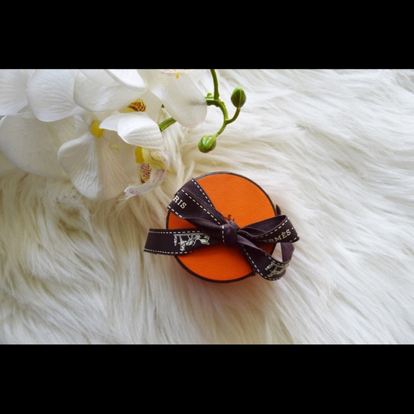 Hermès Peacock Silk Twilly - Picture 6 of 6