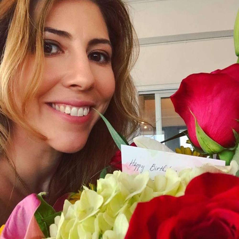 Meet your Posher, Mea