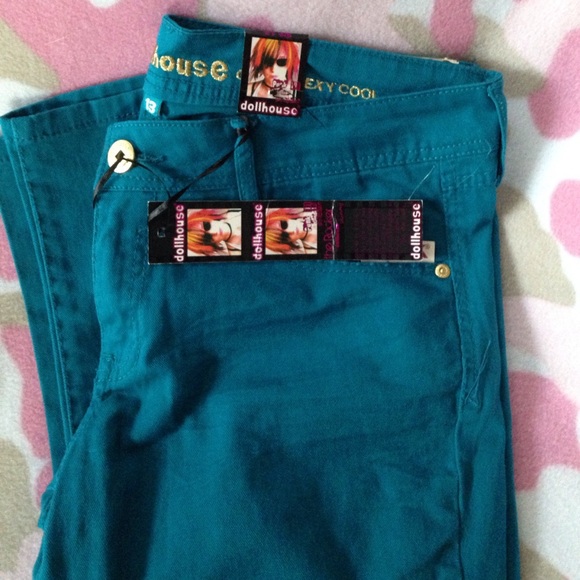 Dollhouse jeans - Picture 2 of 2