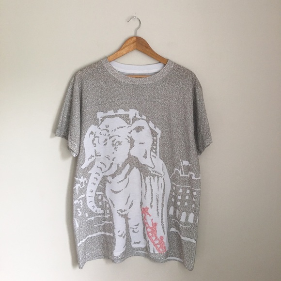 Litographs Les Miserables Victor Hugo Tee - Picture 7 of 8