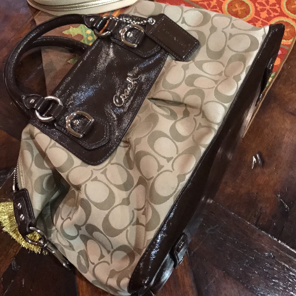 Coach Signature Satchel/Crossbody. Authentic