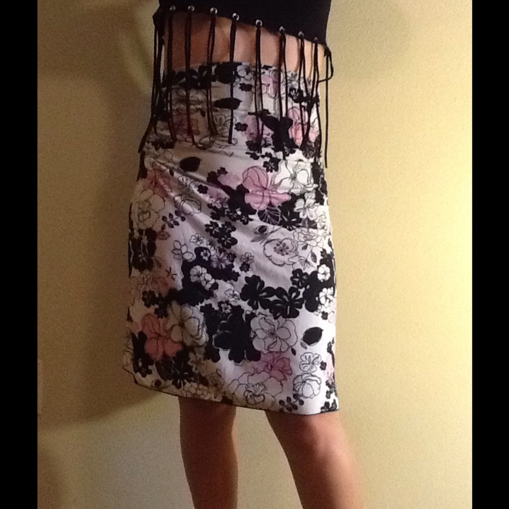 SOLD!!! ❌❌Floral Skirt