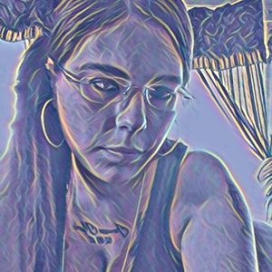 Meet your Posher, Liz