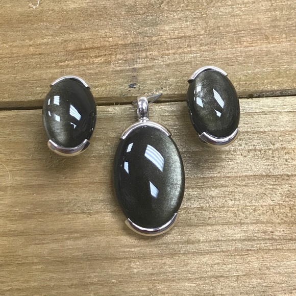 Set - Picture 5 of 8