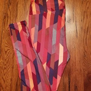 Lularoe TC multi-colored leggings BNWOT